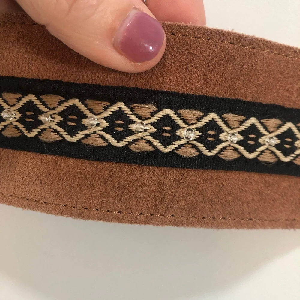 L.E.I. Suede Western Hat Band Brown Embroidered Beaded Fringe Boho
